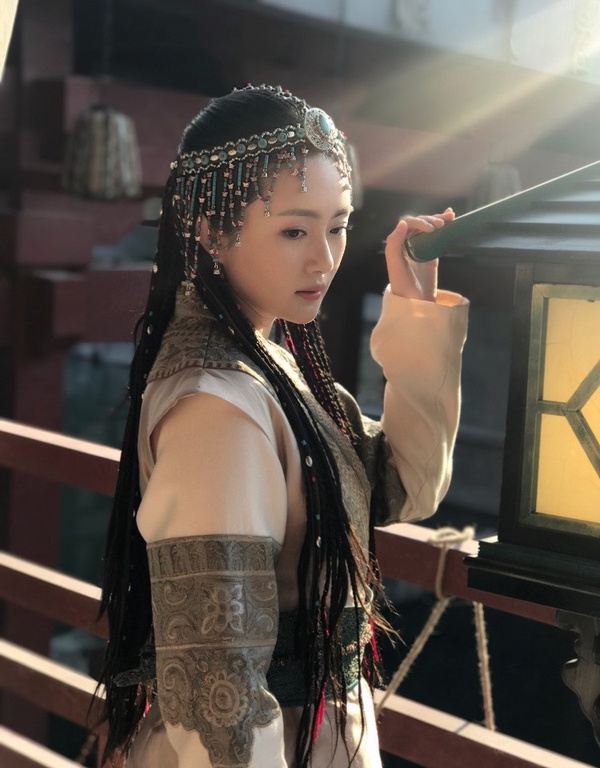 《傳聞中的陳芊芊》丁禹兮在這部古裝更帥！8演員其它古裝角色，他演過《小女花不棄》