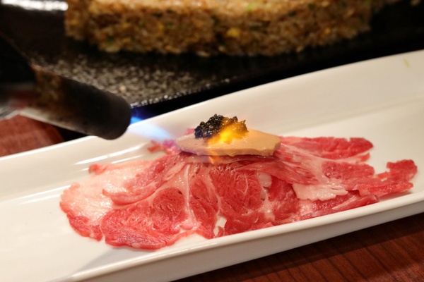 頂級日式料理吃到飽免千元！「狗一下居食酒堂」吃到飽每天限量20組，加碼請吃炙燒和牛
