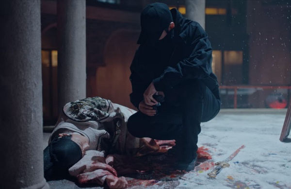 《The King:永遠的君主》結局前劇情解析1:李袞穿來穿去,到底在幹嘛?