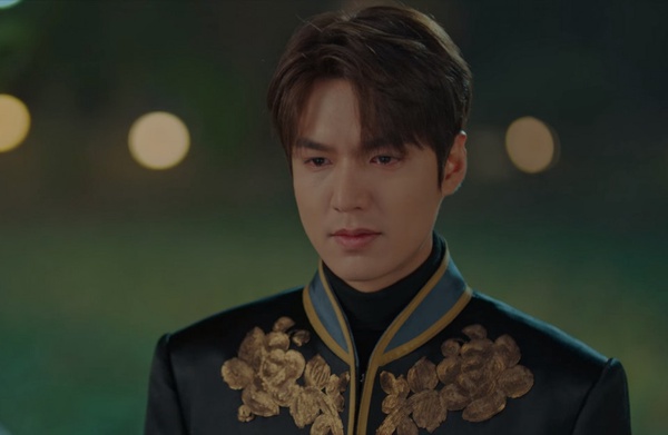 《The King:永遠的君主》結局前劇情解析7:李袞抱著必死決心穿越,袞乙要悲劇了?