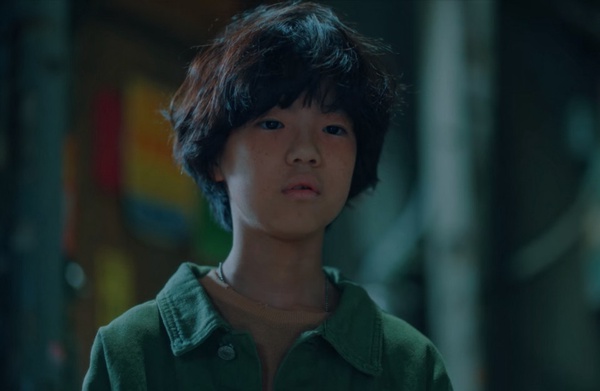 《The King:永遠的君主》結局前劇情解析8:溜溜球小孩是息笛本體!