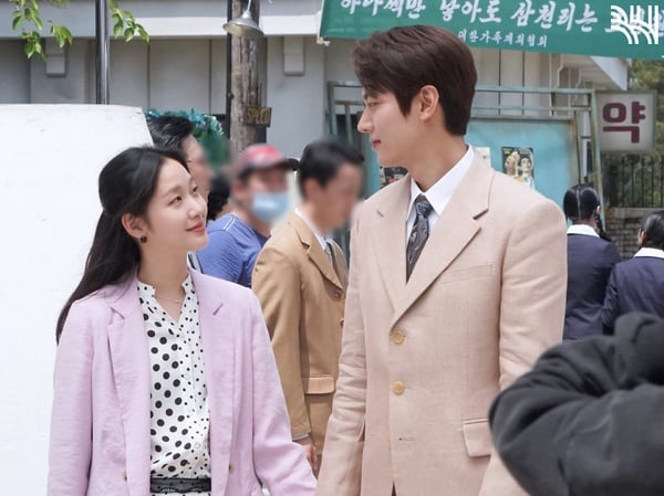《永遠的君主》花絮照劇透結局?李敏鎬IG照像「婚禮」,花絮袞乙相視而笑,不是悲劇?