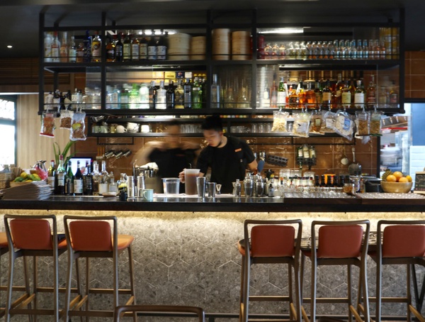 超可愛的美祿恐龍！新開幕「Chope Chope Eatery」，各種南洋街邊小吃也可以超好拍
