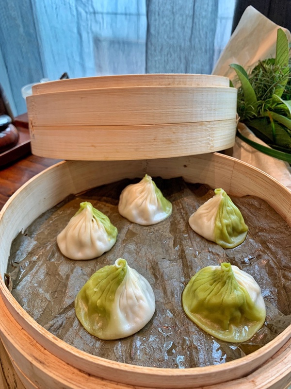 肉粽變成小籠包啦!樂天皇朝推出「台灣粽口味小籠包」