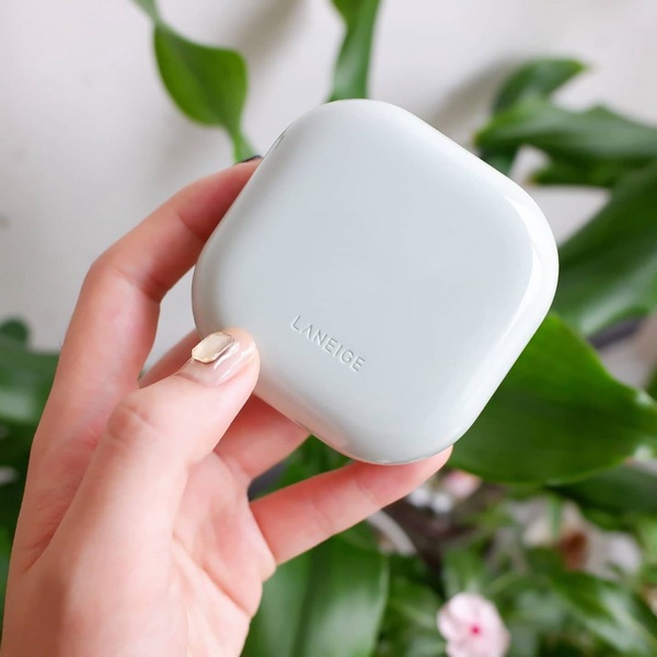 AirPods出氣墊了？蘭芝氣墊新品根本就是AirPods，霧光質地超輕薄、服貼遮瑕妝感美翻