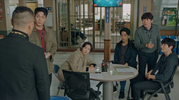 《The King:永遠的君主》致敬的彩蛋細節3:《請輸入檢索詞WWW》張米的Unicon信箱