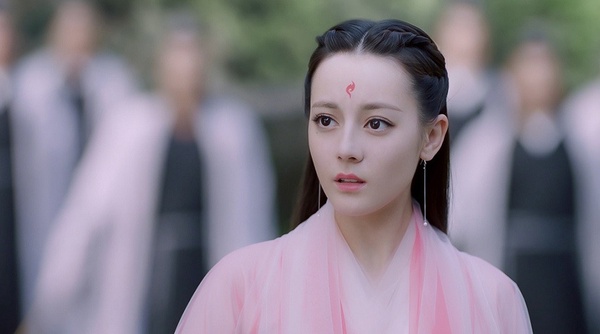 陸網評選2020上半年古裝女神TOP 2：迪麗熱巴《三生三世枕上書》
