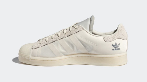 Adidas Originals x「陳奕迅」SUPERSTAR聯名款登場!透明鞋身、麂皮拼接太吸引人~