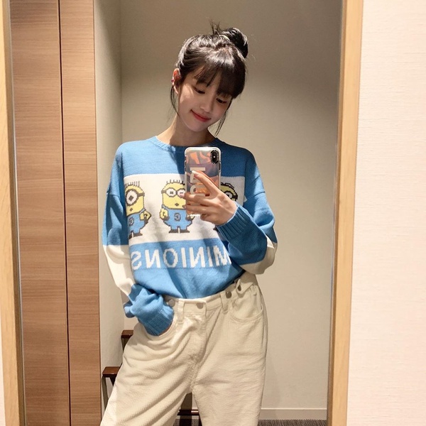 包包頭、丸子頭簡單綁！韓妞4款瘦臉包包頭綁法，髮量少也能有大顆丸子！
