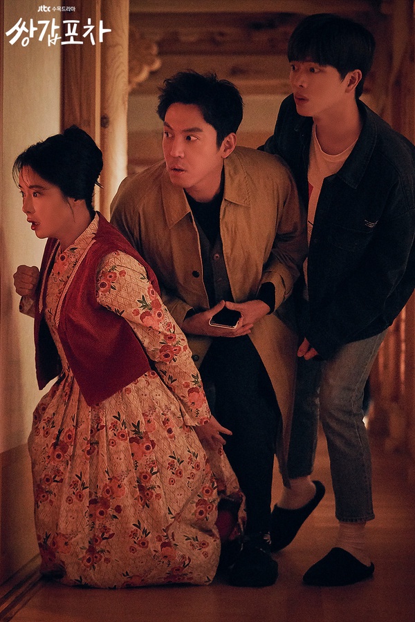 Netflix韓劇《雙甲路邊攤》未解伏筆:網猜月妵的媽媽是閻羅大王?三神?