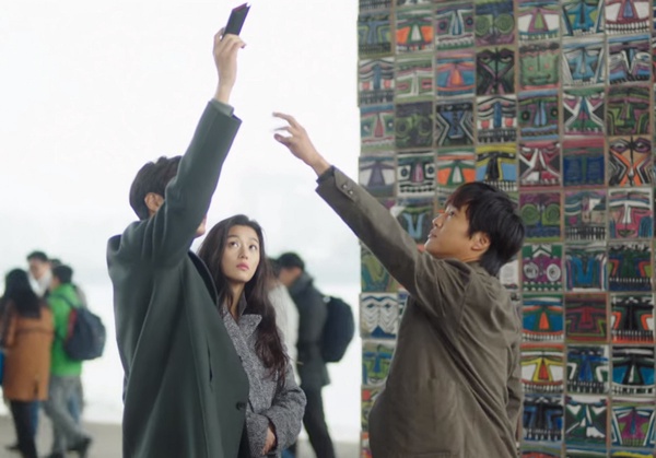 《永遠的君主》李敏鎬的韓劇定律！愛靠女生肩膀、多功能大衣，最愛「對他不敬的女人」