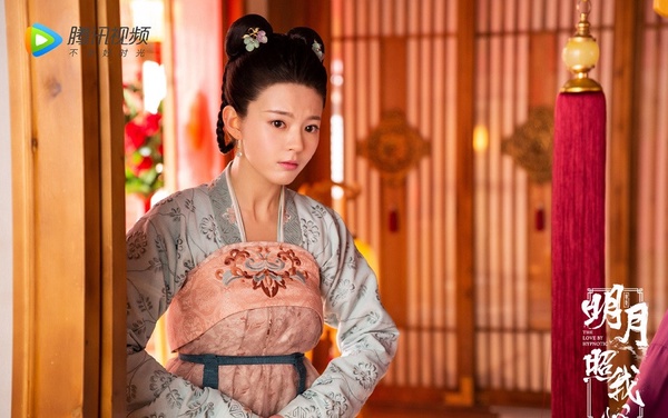熱播甜寵劇古裝女神4:關暢《鳳歸四時歌》
