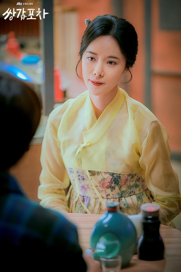 《雙甲路邊攤》演員陣容介紹1:黃正音 飾演 月妵