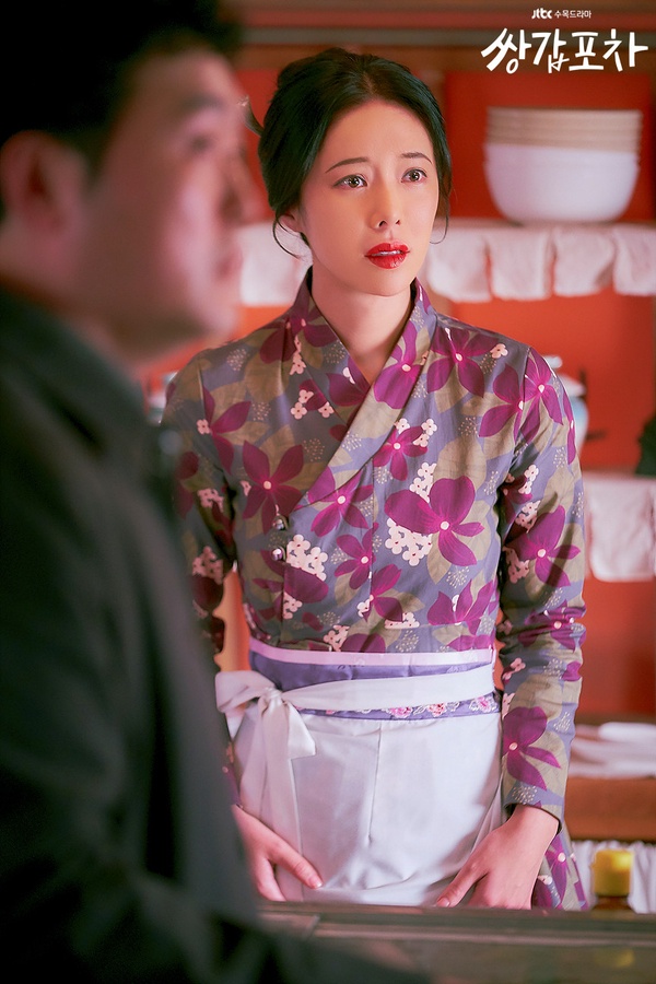 《雙甲路邊攤》演員陣容介紹1:黃正音 飾演 月妵
