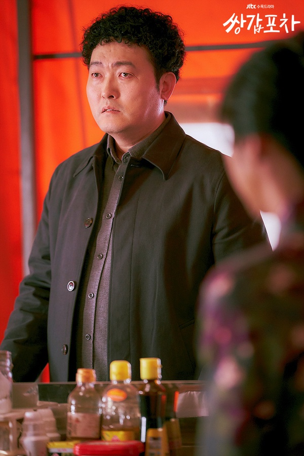《雙甲路邊攤》演員陣容介紹7:李準赫 飾演 閻部長