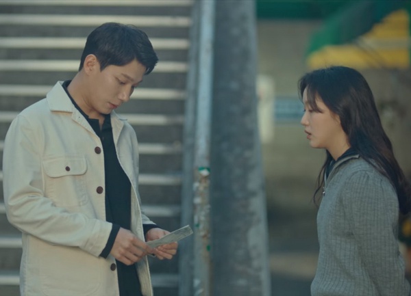 《The King:永遠的君主》人生道理6:「一個小小的念頭,可能影響別人一生。」