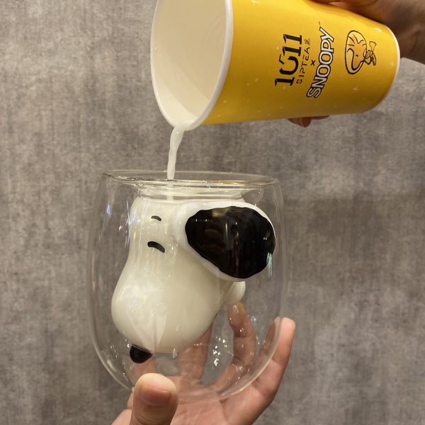 史努比控必收!雙層玻璃杯、黑色限定史努比3D杯等6款新周邊,只有在這裡買得到