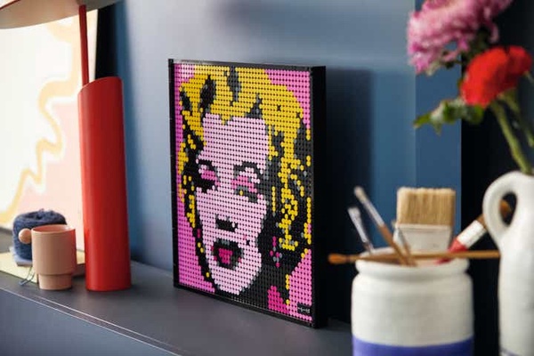 樂高「LEGO ART」系列登場！用樂高拼出鋼鐵人、瑪麗蓮夢露，還有超狂「3+1」拼法！