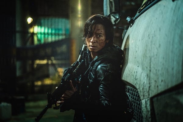 《屍速列車：感染半島》最大看點一次看，導演曾透露「真的很後悔」，7/15震撼上映