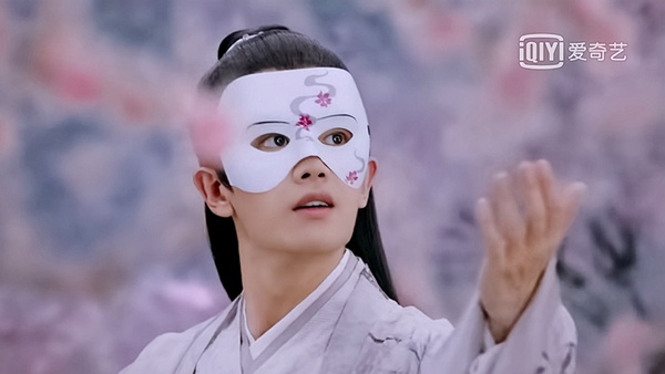 《錦繡南歌》李沁鳳凰面具美炸！10個陸劇中的面具殺，《三生三世枕上書》帝君果然美男