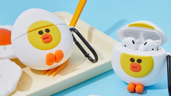 LINE FRIENDS早餐系列「AirPods保護套」登場！酪梨熊大、荷包蛋莎莉為你注入滿滿活力