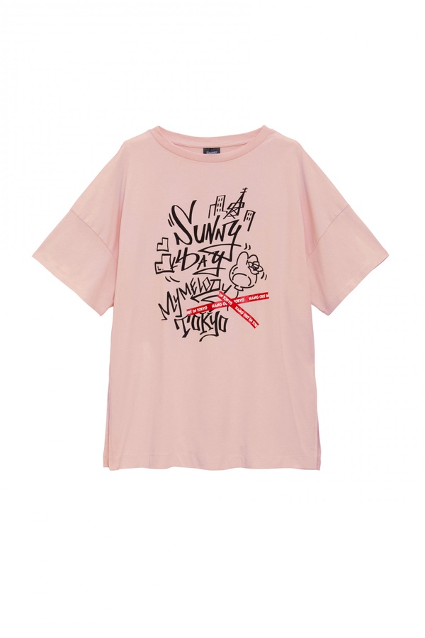 GU x「小熊維尼」可愛登場！還有三麗鷗 HelloKitty、鋼彈全新聯名，粉絲們快買起來！