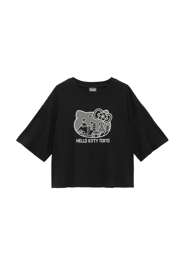 GU x「小熊維尼」可愛登場！還有三麗鷗 HelloKitty、鋼彈全新聯名，粉絲們快買起來！