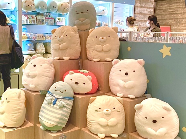 「角落小夥伴」即日起快閃信義誠品！超夯露營系列、新角色「小水獺」超萌登場！