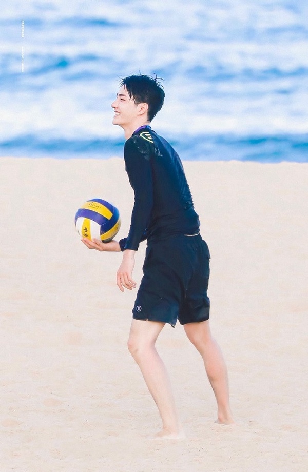 微博票選「能消暑的清爽美貌角色」TOP 7：王一博