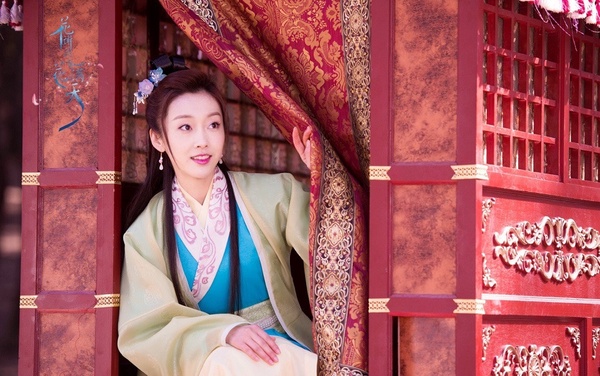 和楊紫同公司的古裝女神2:宣璐
