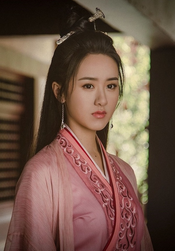 和楊紫同公司的古裝女神4:袁冰妍