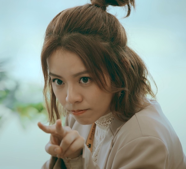 《浪漫輸給你》宋芸樺穿越進小說!目標「攻略總裁」,讓霸道總裁愛上她!