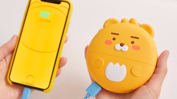KAKAO FRIENDS大頭行動電源登場,圓滾滾萊恩超可愛!還有「3in1充電線」粗神經必備~