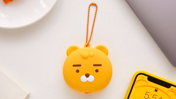 KAKAO FRIENDS大頭行動電源登場,圓滾滾萊恩超可愛!還有「3in1充電線」粗神經必備~