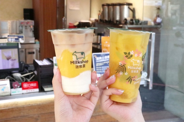 迷客夏「芒香伯爵拿鐵、茉夏芒果綠茶」/售價65元;60元