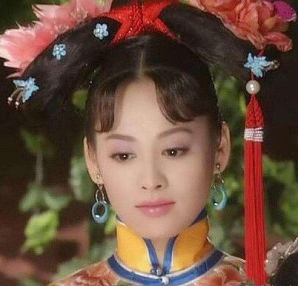 《乘風破浪的姐姐》後宮寵妃角色2:寧靜《孝莊秘史》、《皇太子秘史》