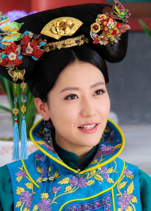 《乘風破浪的姐姐》後宮寵妃角色3:白冰 飾演《宮鎖珠簾》婉嬪