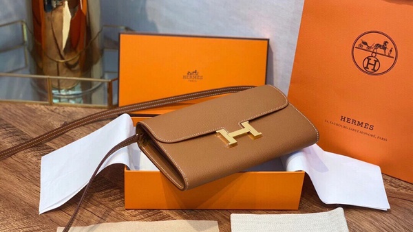 愛馬仕Hermès 終於推Wallet On Chain!經典款式改造更夢幻~