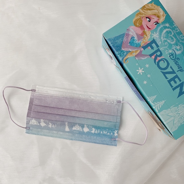 中衛 x 迪士尼「冰雪奇緣口罩」第二波開賣！夢幻漸層＋獨特印花，Elsa、雪寶都在上面