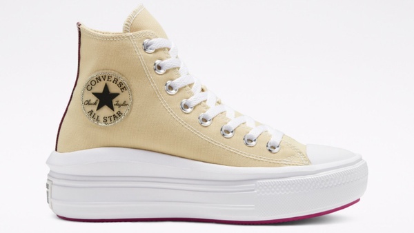 CONVERSE厚底鞋款+1！全新「Chuck Taylor All-Star」流線厚底，還有甜甜價輕鬆入手～