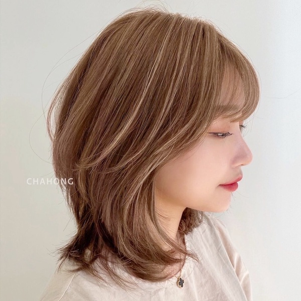 2020韓國大勢「PAGE COLOR」髮色推薦！絕美奶茶棕、木棕色挑染範本，巨顯白仙氣爆增