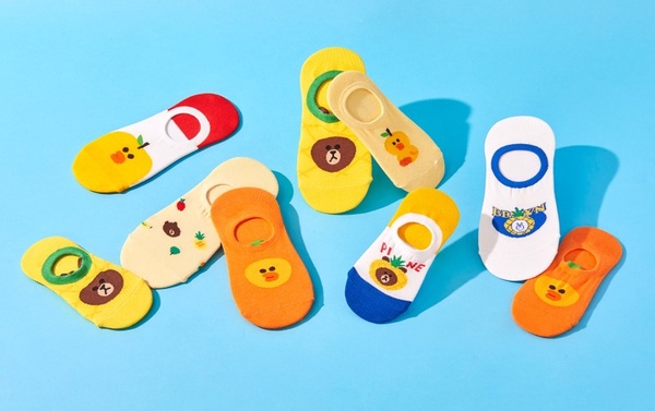 Line Friends「夏季水果系列」上市！熊大與莎莉變身超萌鳳梨，陪你清爽過一夏！