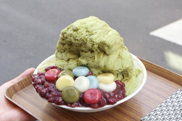 彩色麻吉＆抹茶雪花冰！桃園IG打卡美食「麻吉叔創意冰舖」，古早味的麻吉冰也不能錯過