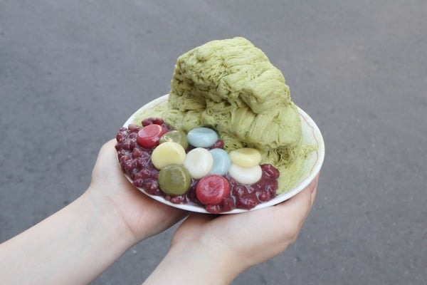 彩色麻吉＆抹茶雪花冰！桃園IG打卡美食「麻吉叔創意冰舖」，古早味的麻吉冰也不能錯過
