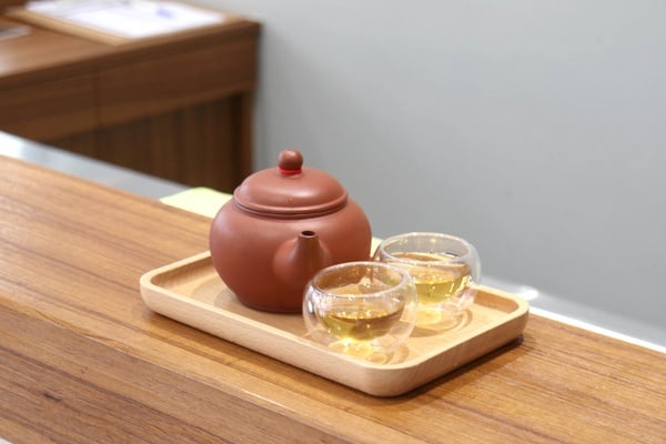 台北美食「軟食力」行天宮二店:烏龍茶