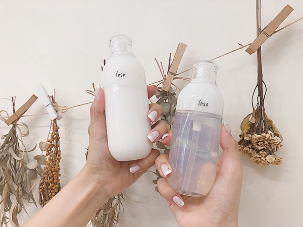 2022臉部乳液推薦年度夯品榜單！滋潤保濕、緊緻毛孔、臉蛋嫩白，油性肌冬天也愛用