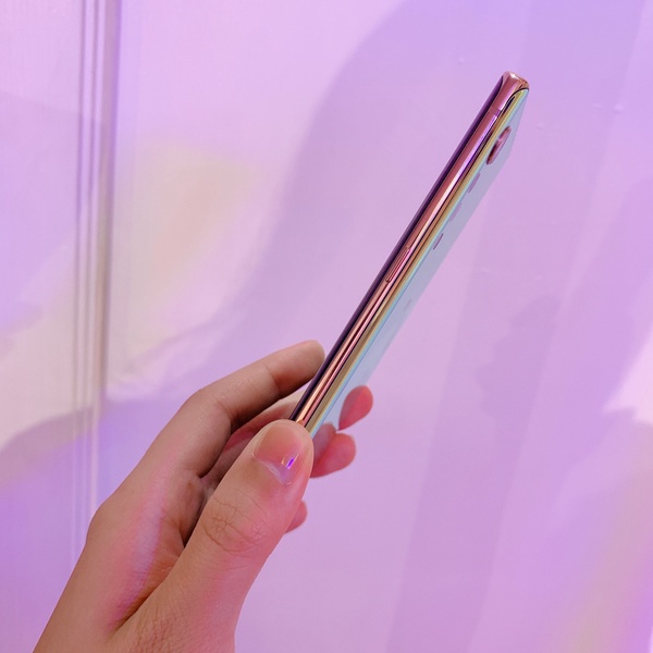 LG 首款「5G手機」正式在台上市！絕美蛋糕機外型，全系列四色閃耀登場～