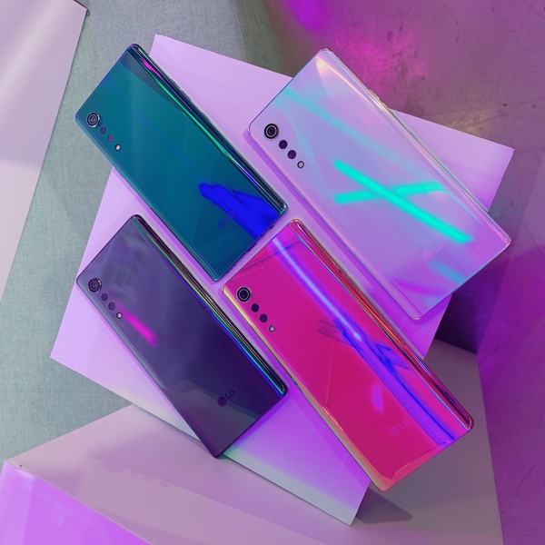 LG 首款「5G手機」正式在台上市！絕美蛋糕機外型，全系列四色閃耀登場～