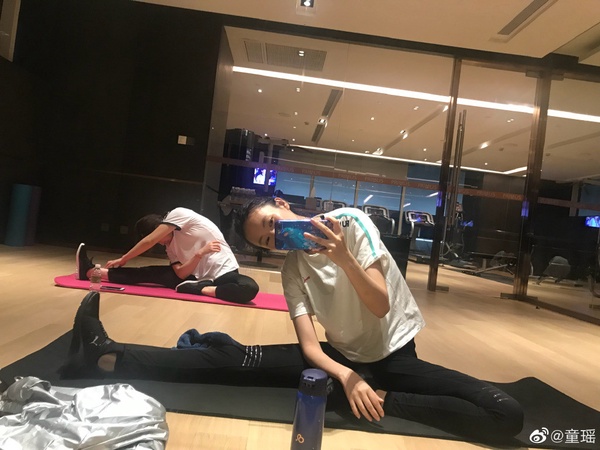 《三十而已》顧佳減肥餐公開！勝利組顧佳身材＆保養管理秘訣，左手吃飯養出吃不胖體質