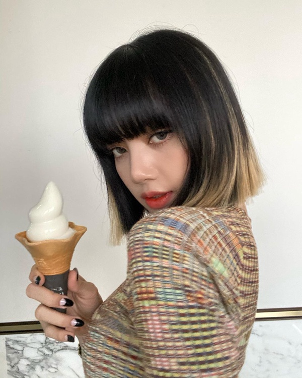 LISA混血感「泰系妝容」爆紅！化妝師解析泰妝5重點，扁塌五官變深邃，比韓妝更偷心！